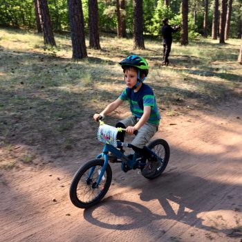 Sol Luna Solar Mountain biking team